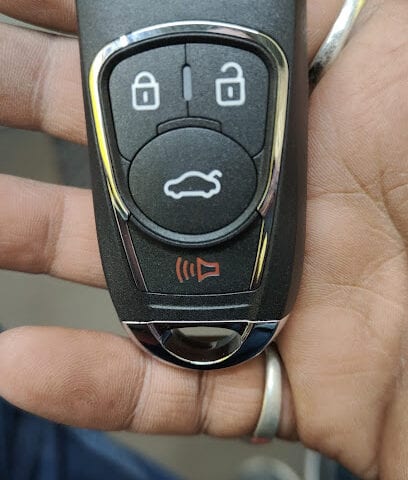 K B N KEY MAKER