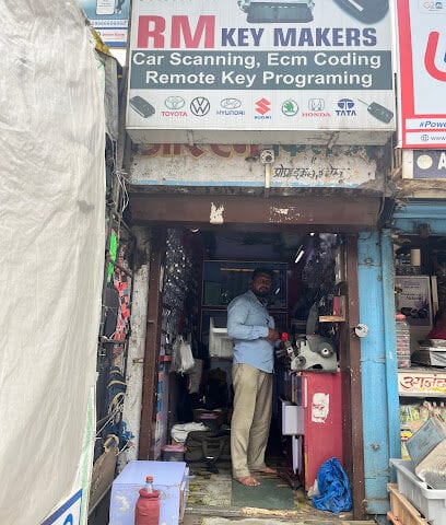R.M LOCK AND KEY MAKER
